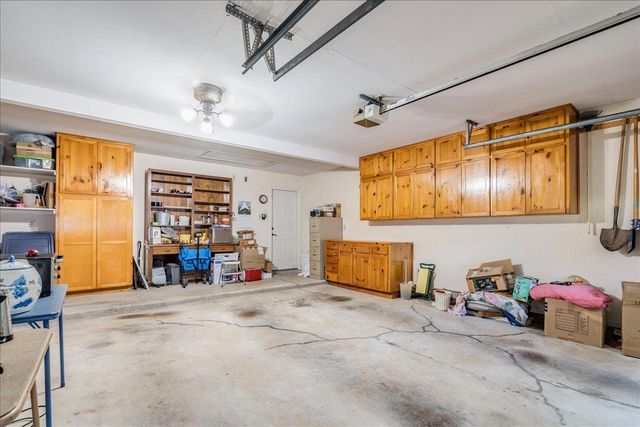 1704 Buttercup RD, Pflugerville, TX 78660