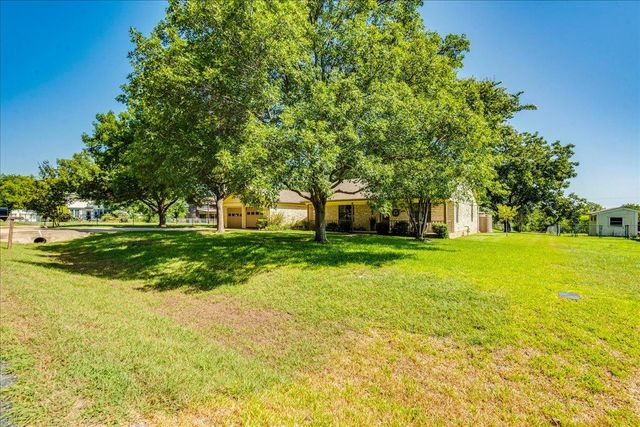 1704 Buttercup RD, Pflugerville, TX 78660