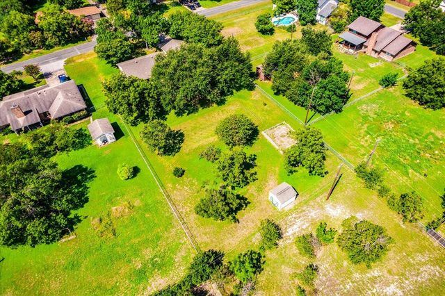 1704 Buttercup RD, Pflugerville, TX 78660