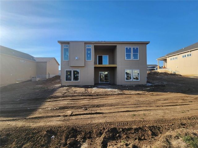 24924 W 145th Street, Olathe, KS 66061