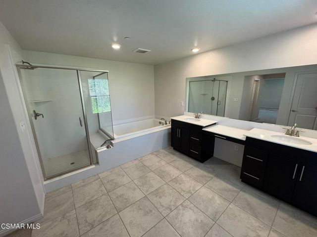446 Almond Lane, Simi Valley, CA 93065