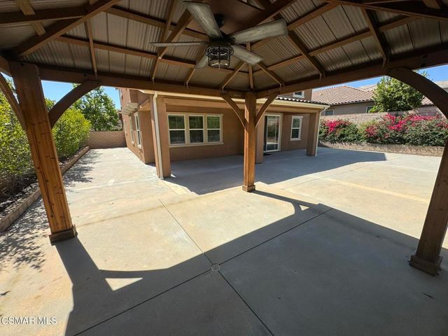 446 Almond Lane, Simi Valley, CA 93065