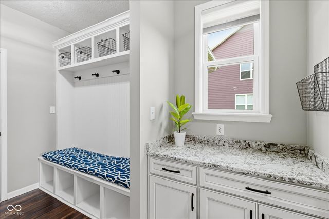 10628 Kensington Lane, Fortville, IN 46040