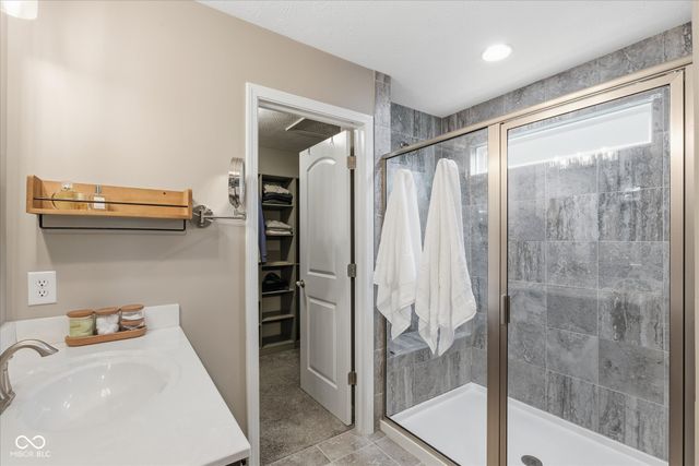 10628 Kensington Lane, Fortville, IN 46040