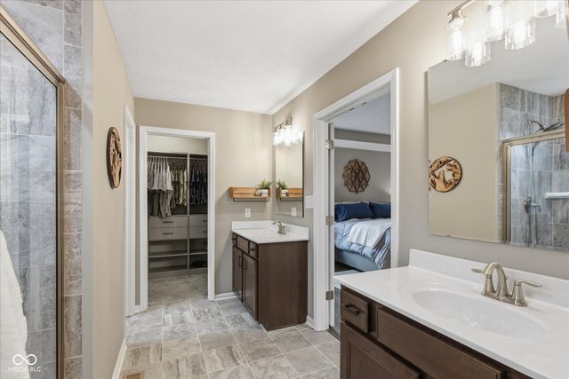 10628 Kensington Lane, Fortville, IN 46040