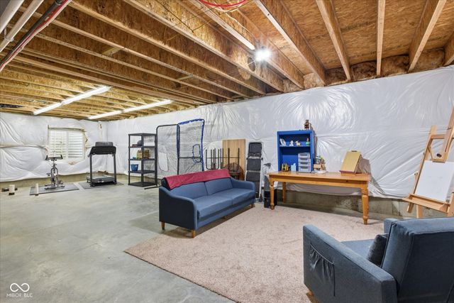 10628 Kensington Lane, Fortville, IN 46040