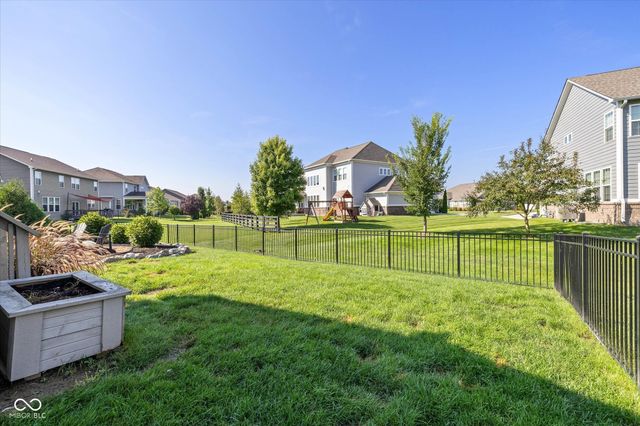 10628 Kensington Lane, Fortville, IN 46040