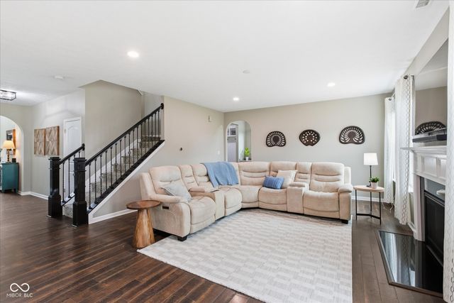 10628 Kensington Lane, Fortville, IN 46040