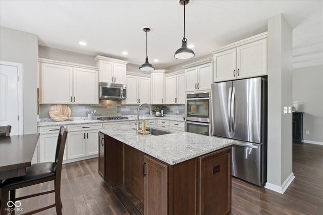 10628 Kensington Lane, Fortville, IN 46040