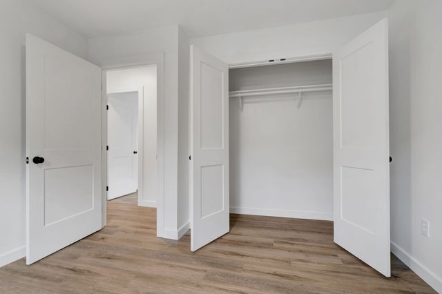 138 Greentop St, Hartsville, TN 37074