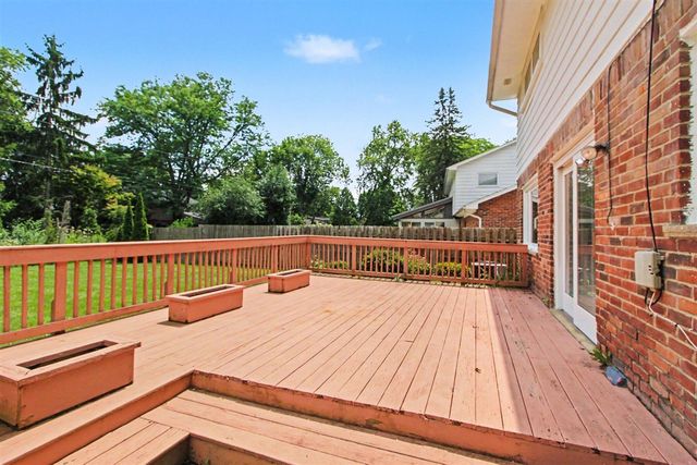 2043 Winsted Boulevard, Ann Arbor, MI 48103