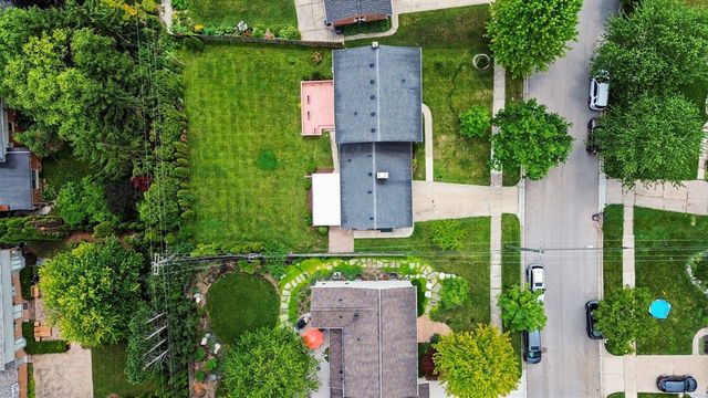 2043 Winsted Boulevard, Ann Arbor, MI 48103