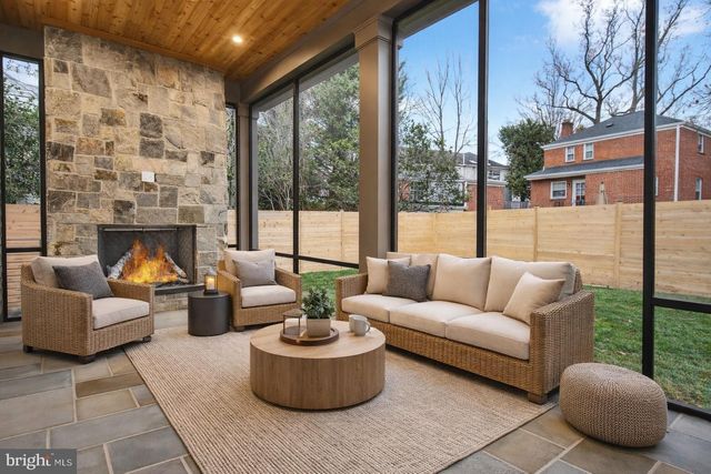 7113 FAIRFAX RD, Bethesda, MD 20814