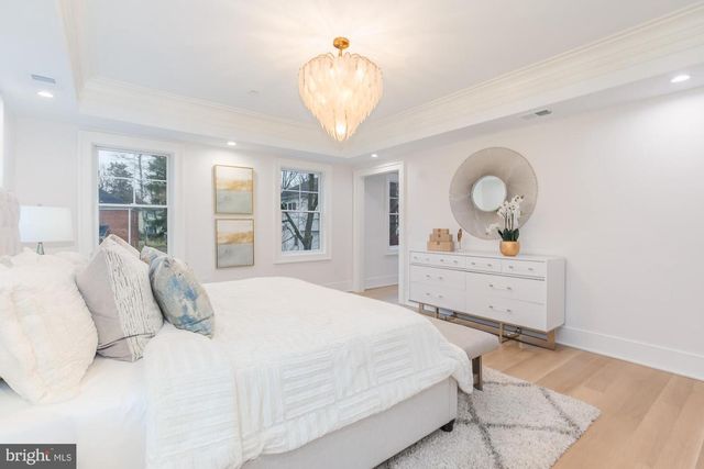 7113 FAIRFAX RD, Bethesda, MD 20814