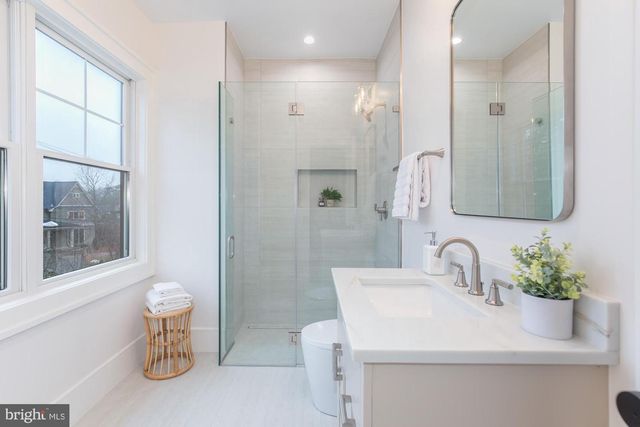 7113 FAIRFAX RD, Bethesda, MD 20814