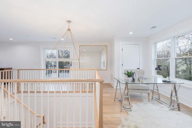 7113 FAIRFAX RD, Bethesda, MD 20814