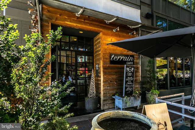 7113 FAIRFAX RD, Bethesda, MD 20814