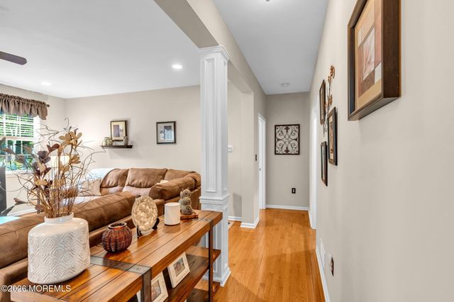 35 Aidan Lane, Jackson, NJ 08527