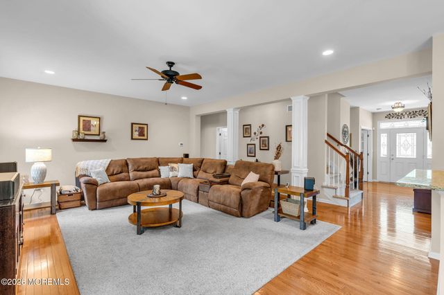 35 Aidan Lane, Jackson, NJ 08527