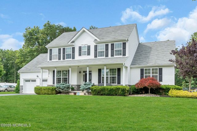 35 Aidan Lane, Jackson, NJ 08527
