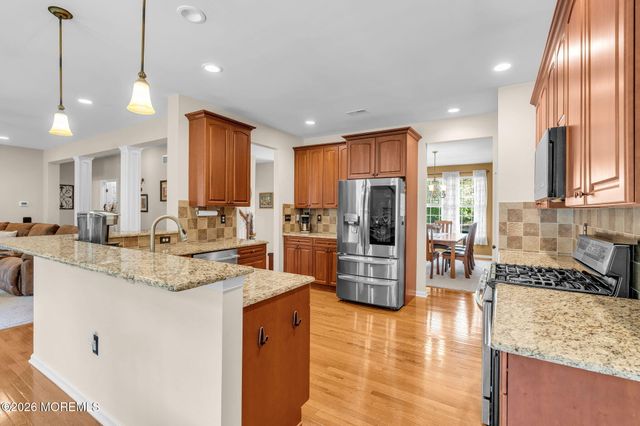 35 Aidan Lane, Jackson, NJ 08527