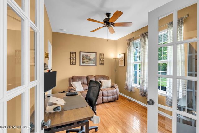 35 Aidan Lane, Jackson, NJ 08527