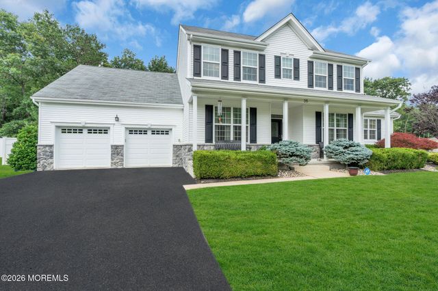 35 Aidan Lane, Jackson, NJ 08527