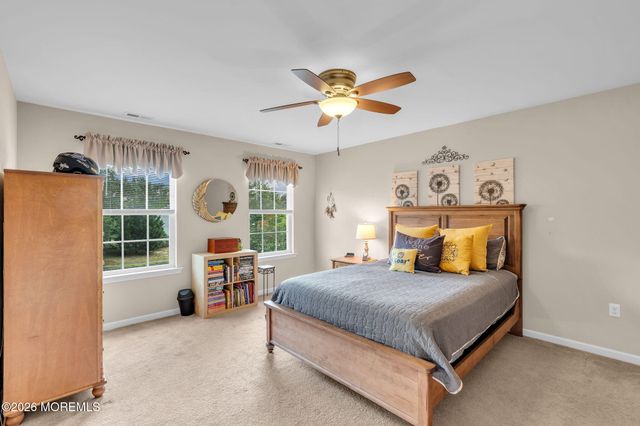 35 Aidan Lane, Jackson, NJ 08527