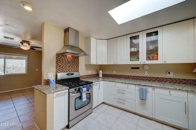 2545 E Vista Drive, Phoenix, AZ 85032