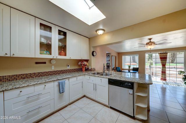 2545 E Vista Drive, Phoenix, AZ 85032