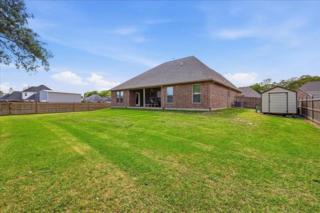 200 Zachary, Bridge City, TX 77611