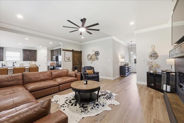 200 Zachary, Bridge City, TX 77611