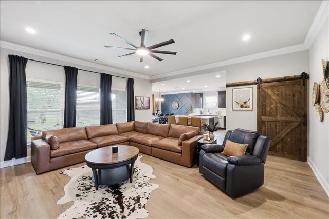 200 Zachary, Bridge City, TX 77611