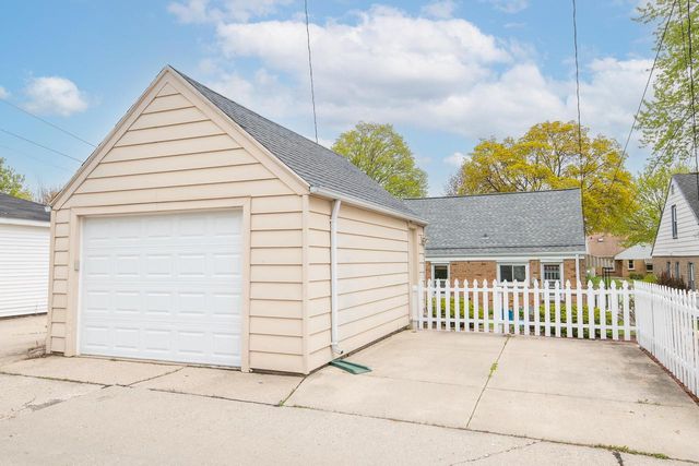 3263 80th STREET, Milwaukee, WI 53222