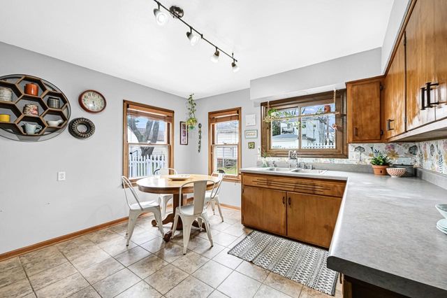 3263 80th STREET, Milwaukee, WI 53222