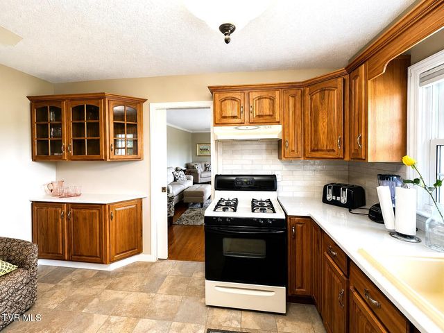 175 East Highland Road, Johnson City, TN 37601