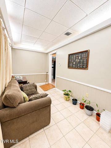 175 East Highland Road, Johnson City, TN 37601