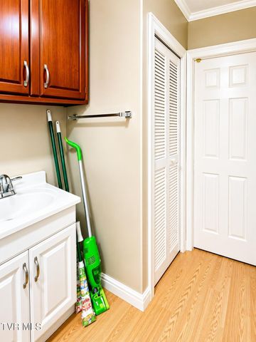 175 East Highland Road, Johnson City, TN 37601