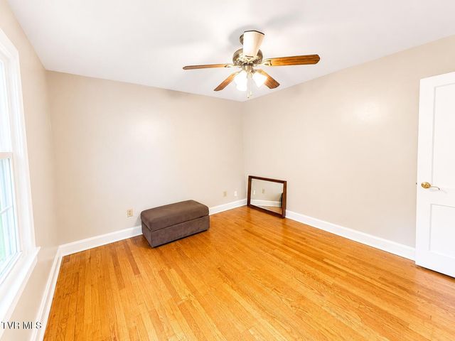 175 East Highland Road, Johnson City, TN 37601