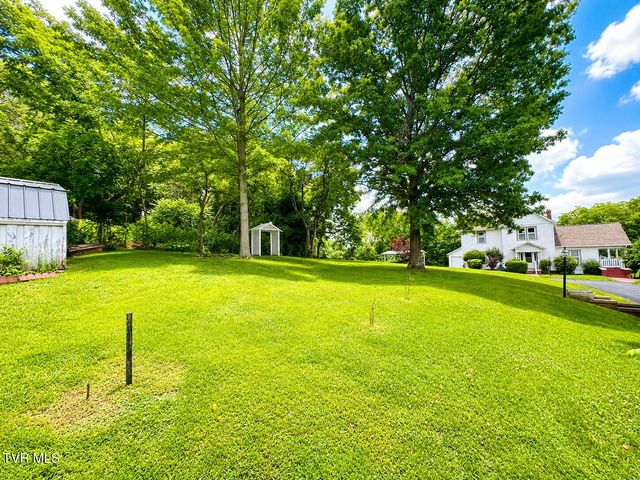 175 East Highland Road, Johnson City, TN 37601