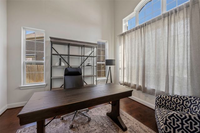 4000 Silk Vine Court, Fort Worth, TX 76262