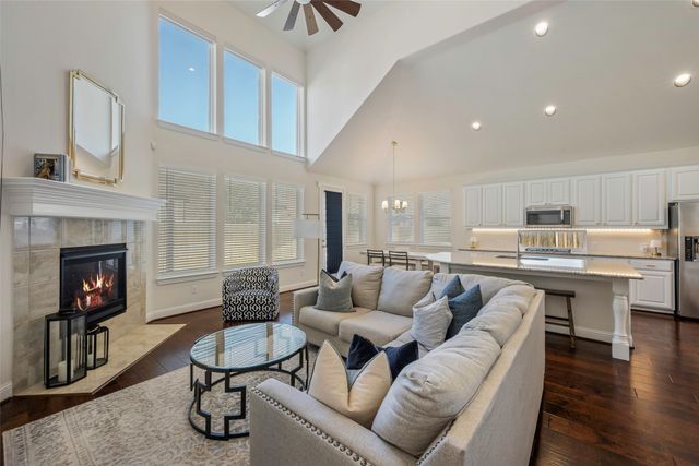 4000 Silk Vine Court, Fort Worth, TX 76262