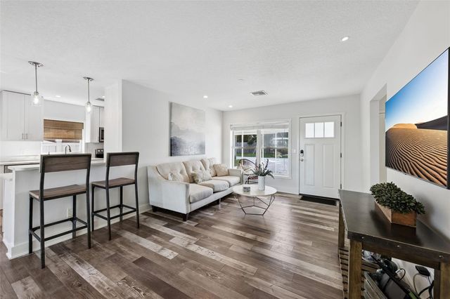 560 OLOLU DRIVE, Winter Park, FL 32789