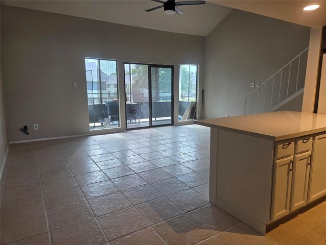 14777 Wunderlich Drive 1112, Houston, TX 77069