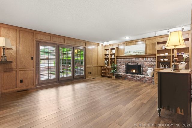 6204 E 77th Place, Tulsa, OK 74136