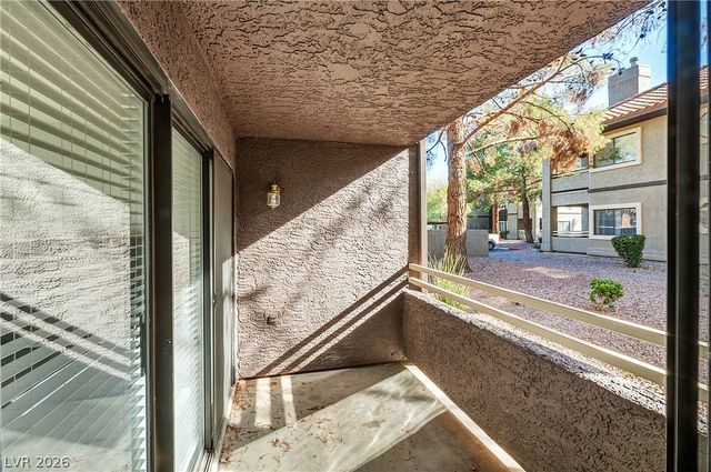 5042 South Rainbow Boulevard 103, Las Vegas, NV 89118