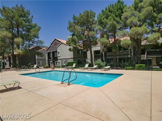 5042 South Rainbow Boulevard 103, Las Vegas, NV 89118