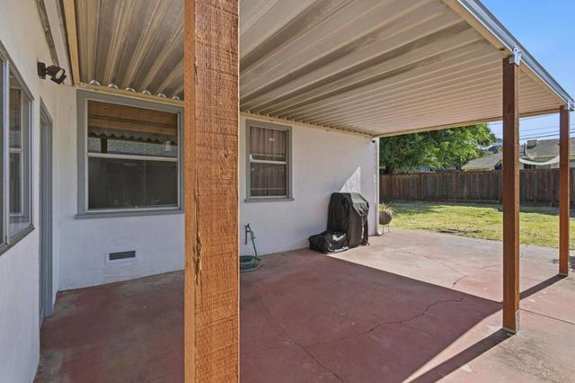 21968 Orange Avenue, Castro Valley, CA 94546