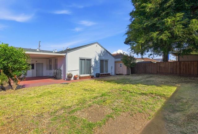 21968 Orange Avenue, Castro Valley, CA 94546