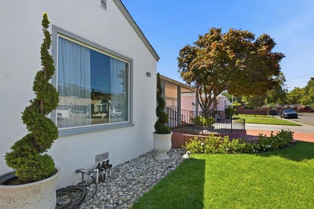 21968 Orange Avenue, Castro Valley, CA 94546
